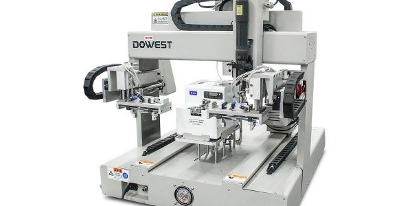 全自動鎖螺絲機(jī)內(nèi)容介紹！-堅豐股份