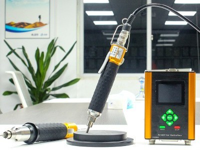 伺服電批加上機(jī)器人視覺(jué)，究竟是什么效果？-堅(jiān)豐股份