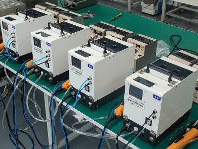 手持式螺絲機(jī)相關(guān)介紹！-堅(jiān)豐股份